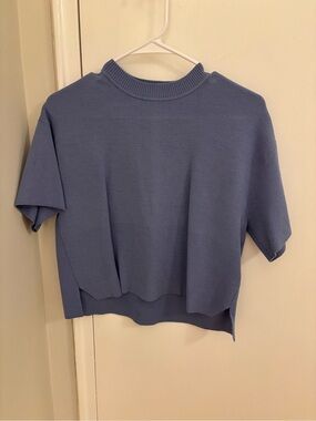 Abercrombie sweater tee